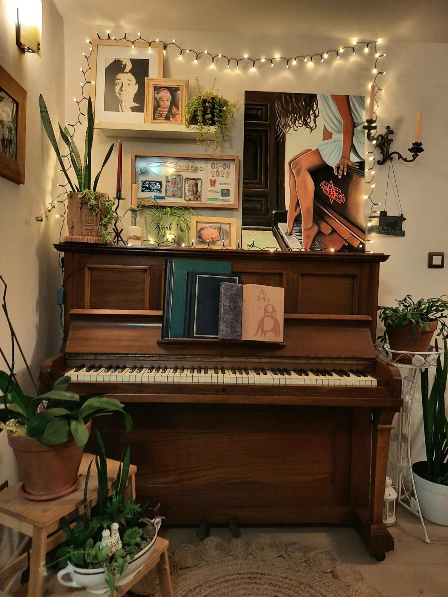 Vintage And Cozy Room, Free Parking, Shared House In The Small Quiet Village Alba Iulia Room photo